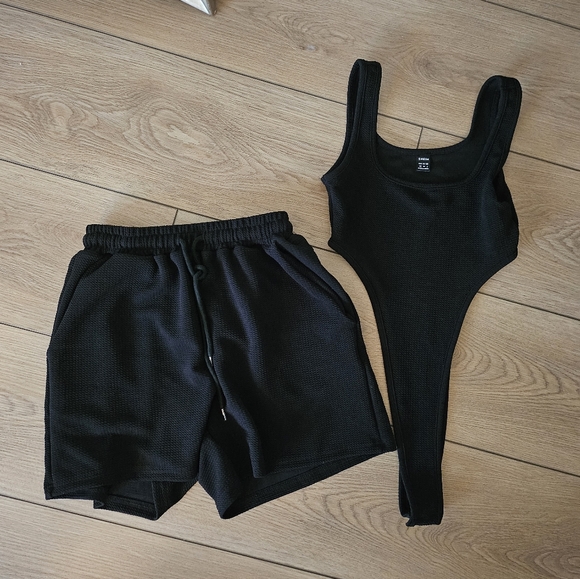 Top - Picture 3 of 9